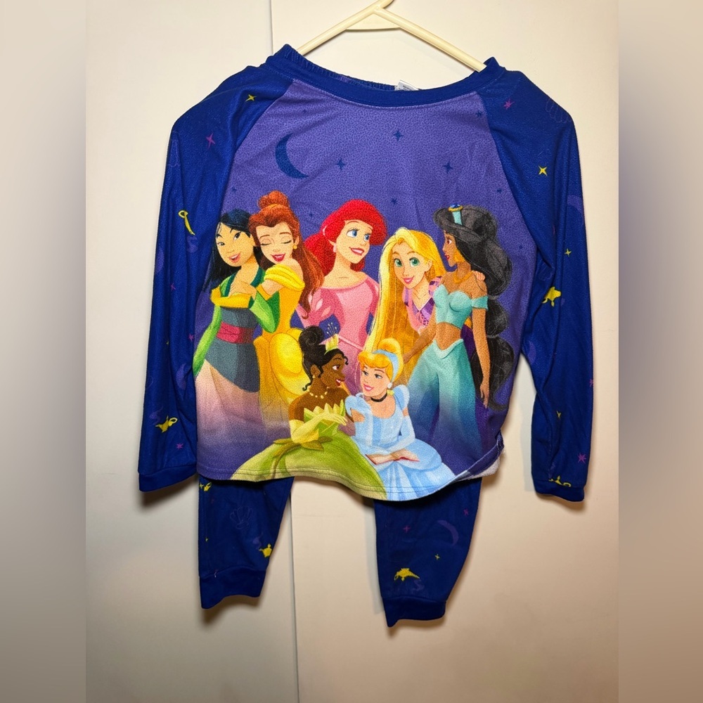 Disney Princess & Lilo 5 Pajama Sets Bundle Size 7/8. - Picture 8 of 15